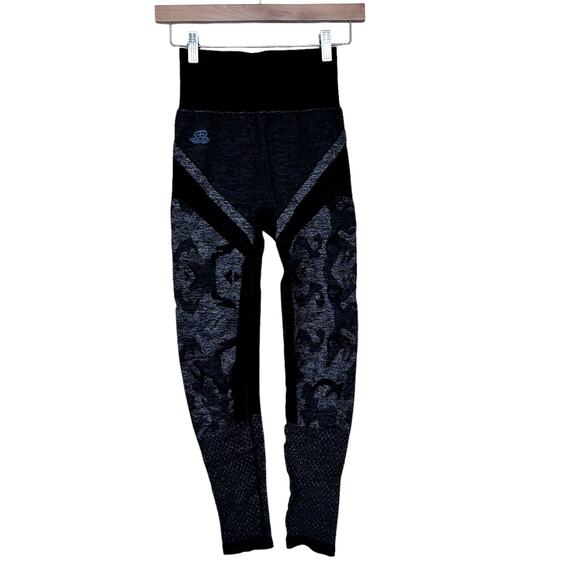 Engineered Life Black Camo Legging Sports Bra Matching Set Sz M - Picture 5 of 8